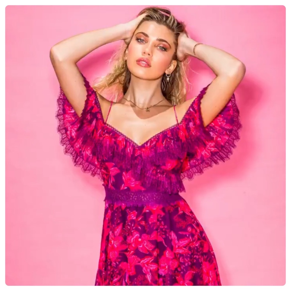 ALICE + OLIVIA Harper Cold Shoulder Maxi Dress - Picture 4 of 15